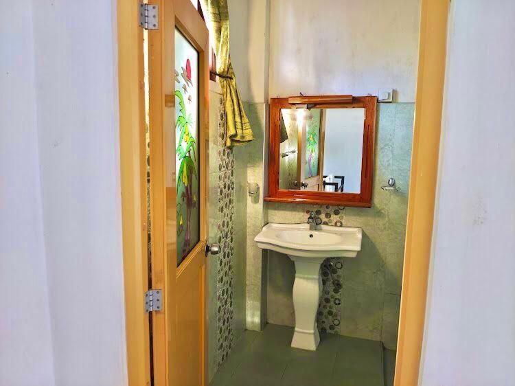 Ceylan Crest Ella Hotel Ngoại thất bức ảnh